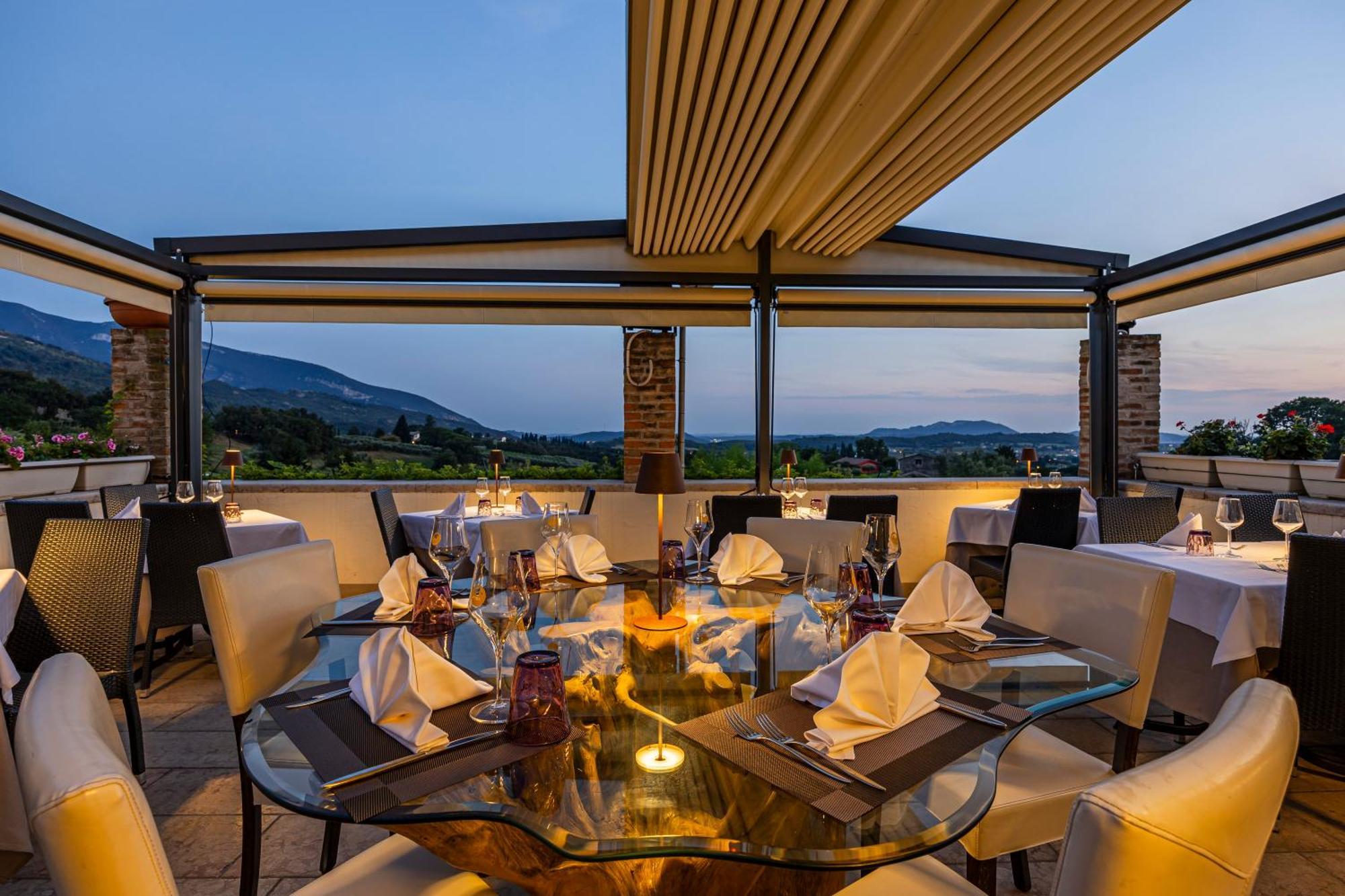 Hotel Villa Cariola Каприно Веронезе Екстериор снимка