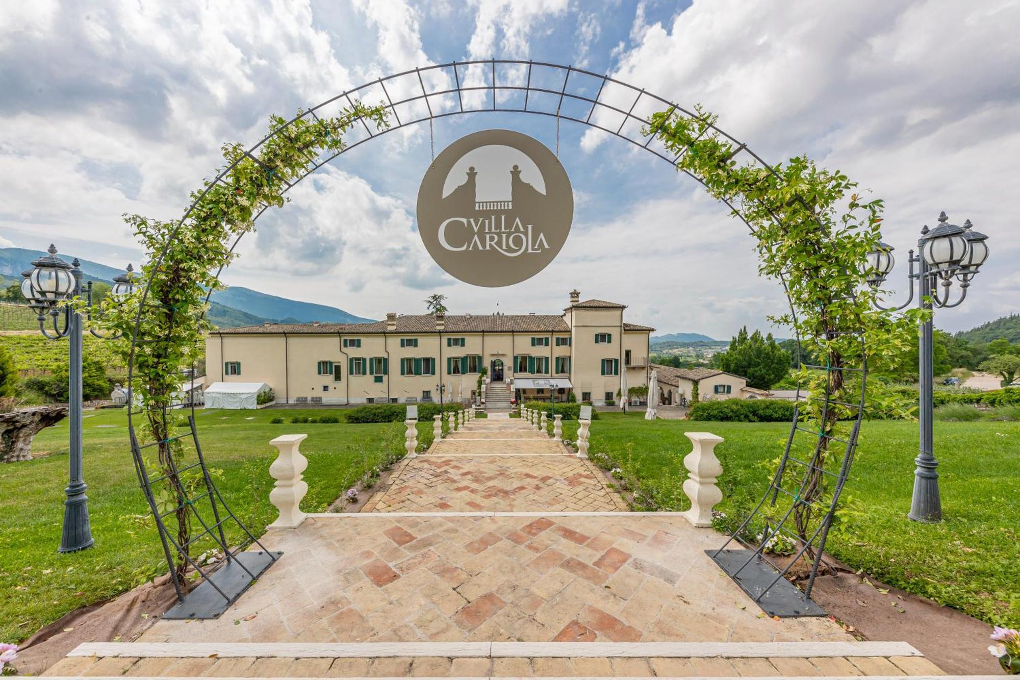 Hotel Villa Cariola Каприно Веронезе Екстериор снимка